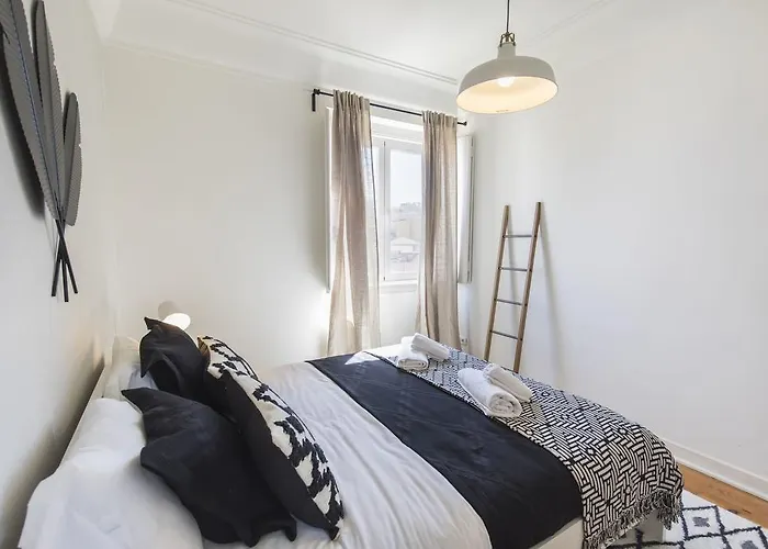 Lovelystay - Bonsai Light And Comfort Flat