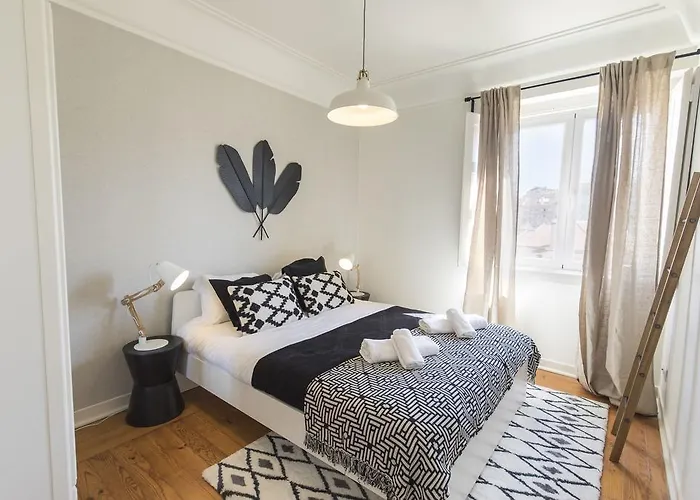 아파트 Lovelystay - Bonsai Light And Comfort Flat